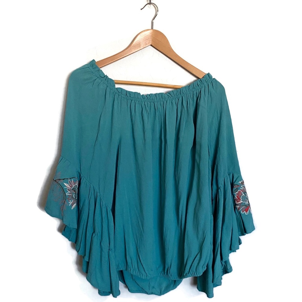 NWT New York & Co. Embroidered Sleeve Blouse